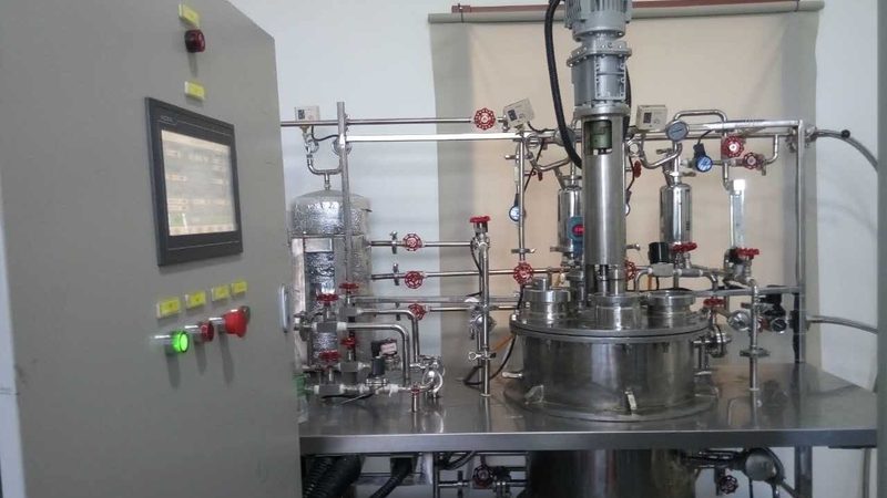 非标设备与标准机：应用场景下的性能权衡